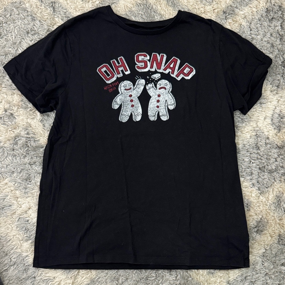 Old Navy Black Tee with Gingerbread Design